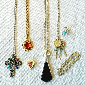 Vintage Sarah Coventry and AVON necklaces [4]